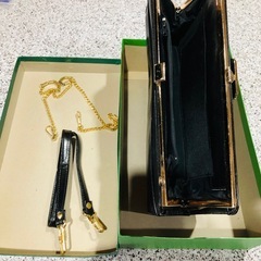 女性用肩掛けバックの画像