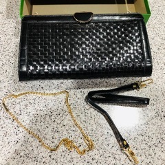 女性用肩掛けバックの画像