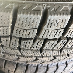 165/60R15 スタッドレスタイヤの画像