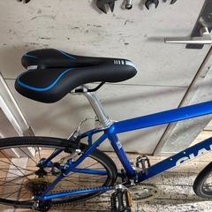 GIANT ESCAPE 青 ジャイアントのクロスバイク の画像