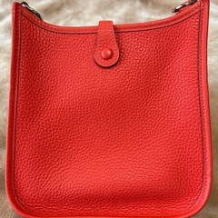 エルメスHERMESショルダーバッグエブリンシルバー金具レザートリヨンクレマンスレディース婦人鞄エブリンミニミニエブミニエブリン赤色系の画像