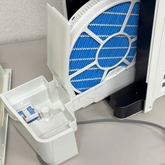 A1743🌟配達♻️設置🉑‼️未使用　シャープ空気清浄機KC-B50-W🌟の画像