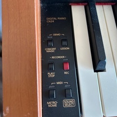 電子ピアノ　KAWAI  木製　椅子付き 2012年製　  の画像