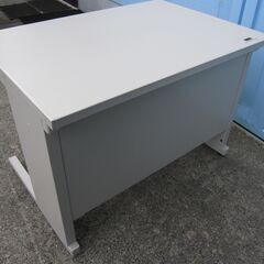 事務机　平デスク　1000ｘ700ｘ700　ニューグレー　コクヨ製　　　　の画像