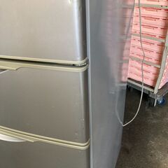 冷蔵庫　三洋　355L 　2010年製の画像