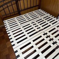 ベッドフレーム　200✖️140の画像