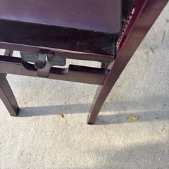 無料　ピアノ　背もたれ付き椅子の画像