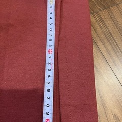 GU スリットスカートの画像