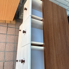 小型チェストの画像