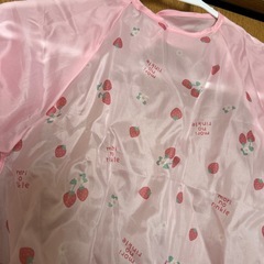 幼児エプロン・いちご柄の画像