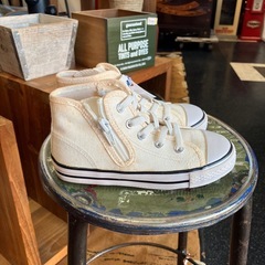 キッズ　スニーカー　ノーブランドの画像