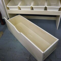 ID：236000　おもちゃ収納棚の画像