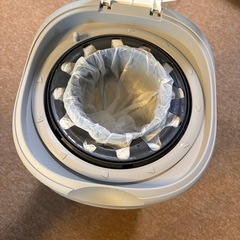 Combi ポイテック おむつ処理ポット ホワイト・グレー combi　の画像