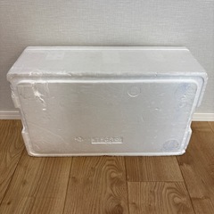 発泡スチロールの箱 内寸約49cmx27cmx15.5cmの画像