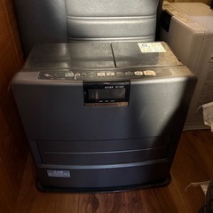 2010年製　コロナ石油ファンヒーター　の画像