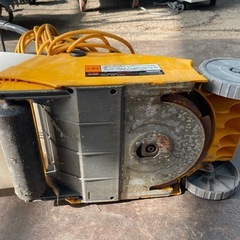 リョービ 電動芝刈機 LMR-200の画像