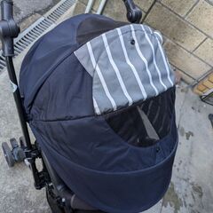 ネイビーのベビーカー☆まだまだ使えます！の画像