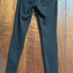 ユニクロ　デニム　ブラックの画像