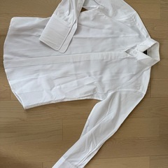 wawa ホワイト プリーツ フォーマルシャツ S ウィング　カラーシャツの画像