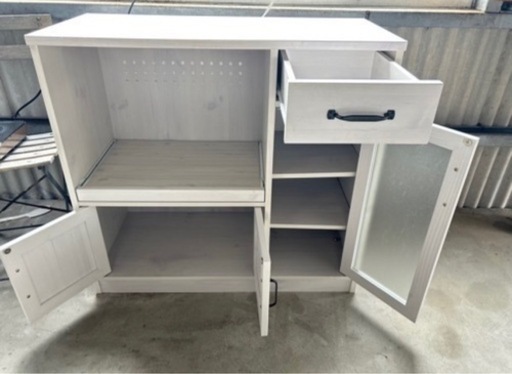 決まりました】LUFFYラフィ レンジ台 ホワイト 食器棚 コンセント付き