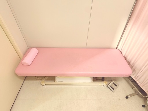 電動マッサージベッド