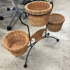 O2510-673 ラタン&スチール プランタースタンド 中古の画像