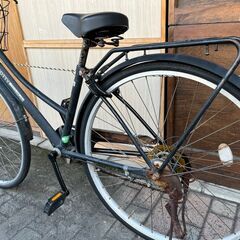 リサイクルショップどりーむ荒田店　No556 自転車　シティサイクル　27inch ギア切り替えOK　ライトなし　チェーン伸びあり　カリカリ音の画像