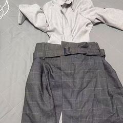 【セットアップ】ロングシャツ＋チェック柄アシメスカート✨グレー系／通学・お出かけコーデにも💫の画像