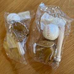 ベースボールキーホルダー2個の画像
