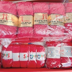 ハマナカツインモヘア　10個セット＋その他毛糸まとめ売りの画像