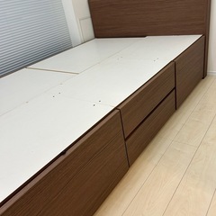 ニトリ セミダブルベッドフレームの画像