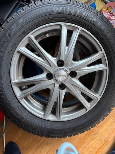 ホイル付き　タイヤ