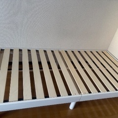 シングルベッドフレームの画像
