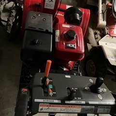 ホンダ除雪機HS1170SV家庭用小型除雪機最高馬力の11馬力の画像