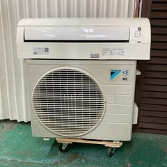 K06558 中古エアコン ダイキン 2017年製 主に12畳用 冷房能力 3.6KW / 暖房能力4.2KWの画像