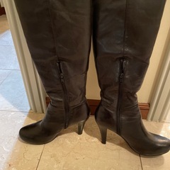 paradis couleurのニーハイブーツ兼用ロングブーツ牛革23.５㎝の画像