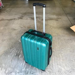 スーツケースの画像