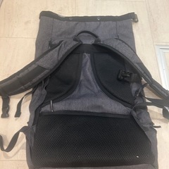 Tuguan 小さめバックパック マルチポケットの画像