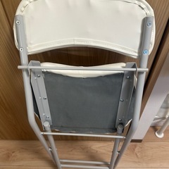 ニトリ 折りたたみチェア「バーミーズ HW」室内使用のみの画像