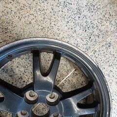 【純正】15インチ アルミホイール 6J+45 PCD100／5穴  2本｜ガリ傷多数あり・補修素材にの画像