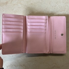 ピンクのお財布👛CECILMeBEEセシルマクビー三つ折り汚れ・傷・破れあり💦 1点物❗️薄ピンク🩷の画像