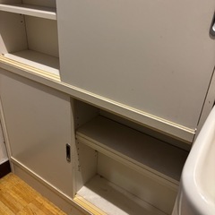 薄型白い棚 無料180x90x20cm の画像