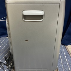 石油ファンヒーターの画像