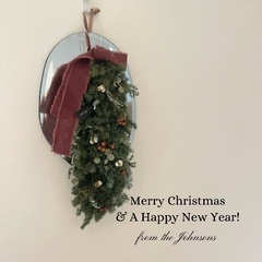 お買い得！プリザーブドフラワークリスマスリース　針葉樹リース　縦型リースの画像