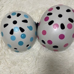 ブリヂストン 子ども用 ヘルメット 2個セットの画像