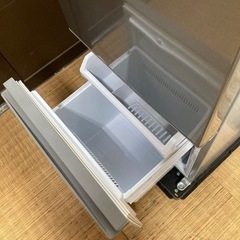 AQUA/アクア AQR-13K 冷凍冷蔵庫 2021年製 通電OK 動作品 A038の画像