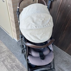 combi ベビーカー A型の画像