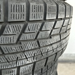 Yokohama 16インチ スタッドレスタイヤ ホイール付き 19年製の画像