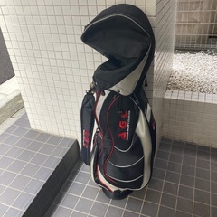 ブランド🔴ゴルフバッグの画像