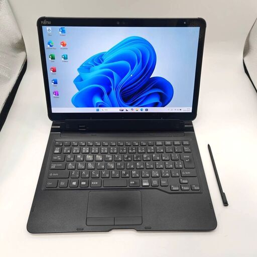 第11世代 i5 ペン付き バッテリー◎ フルHD 13.3 富士通 2in1